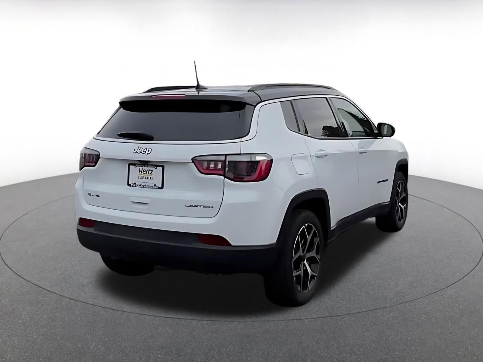 Thumbnail: 2025 Jeep Compass - 14