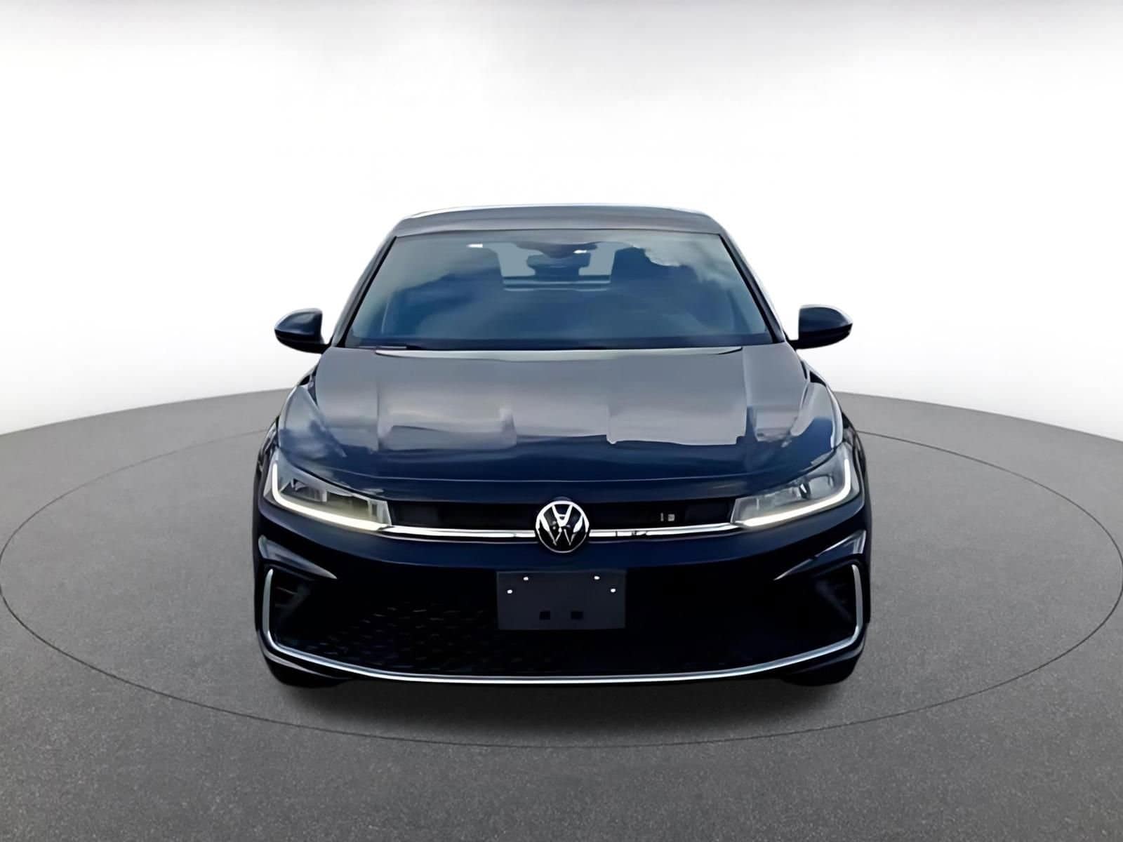 Thumbnail: 2025 Volkswagen Jetta - 4