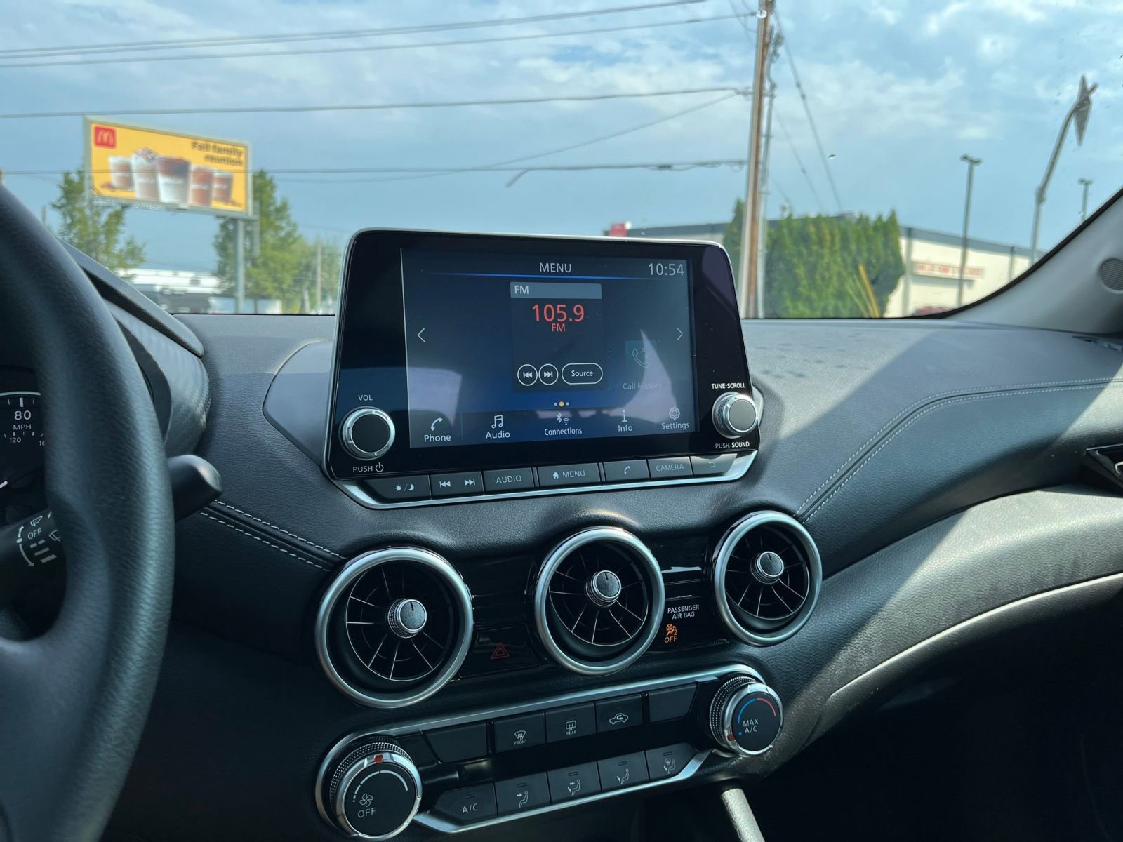 Thumbnail: 2024 Nissan Sentra - 21