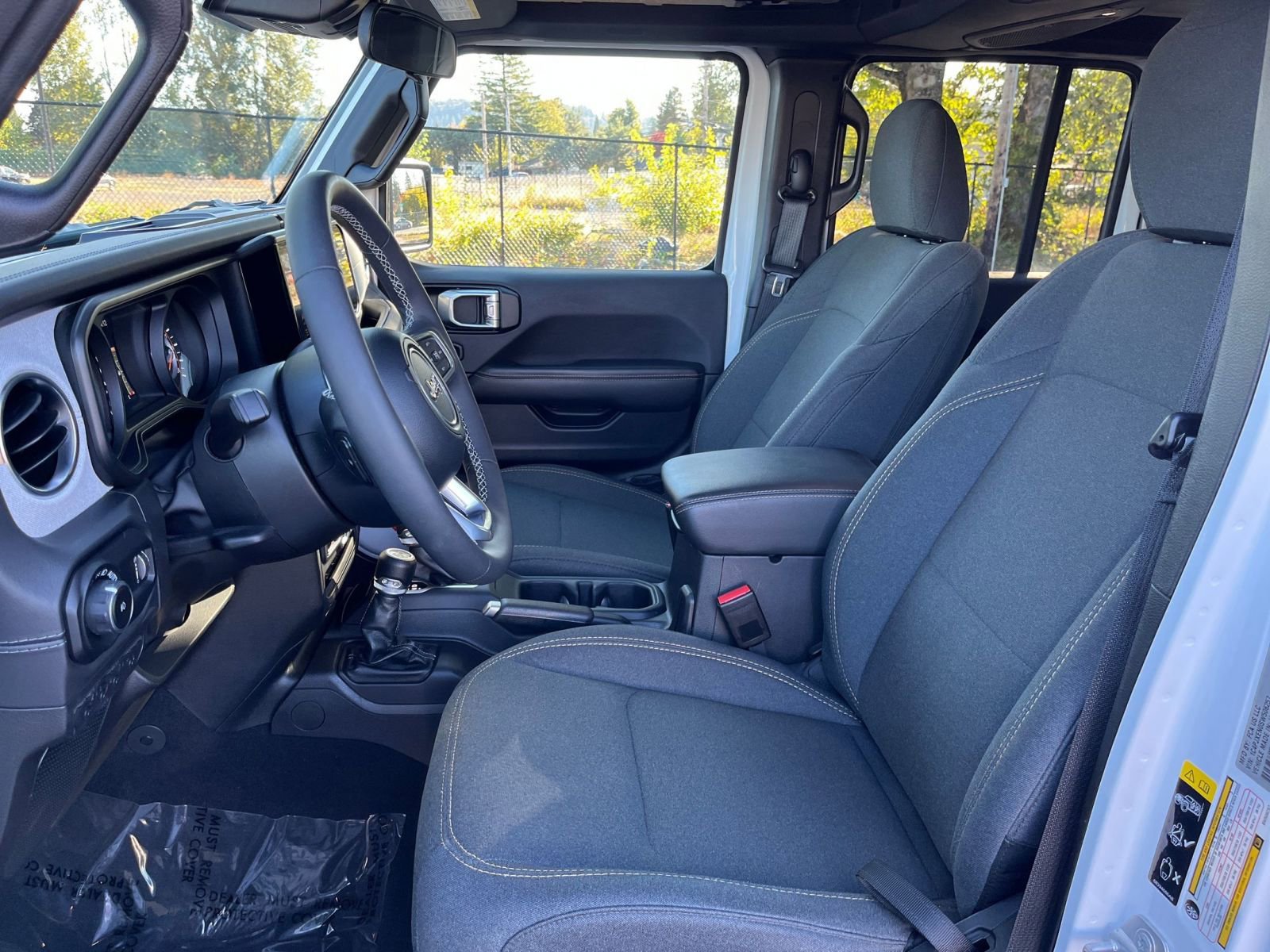 Thumbnail: 2025 Jeep Wrangler - 35