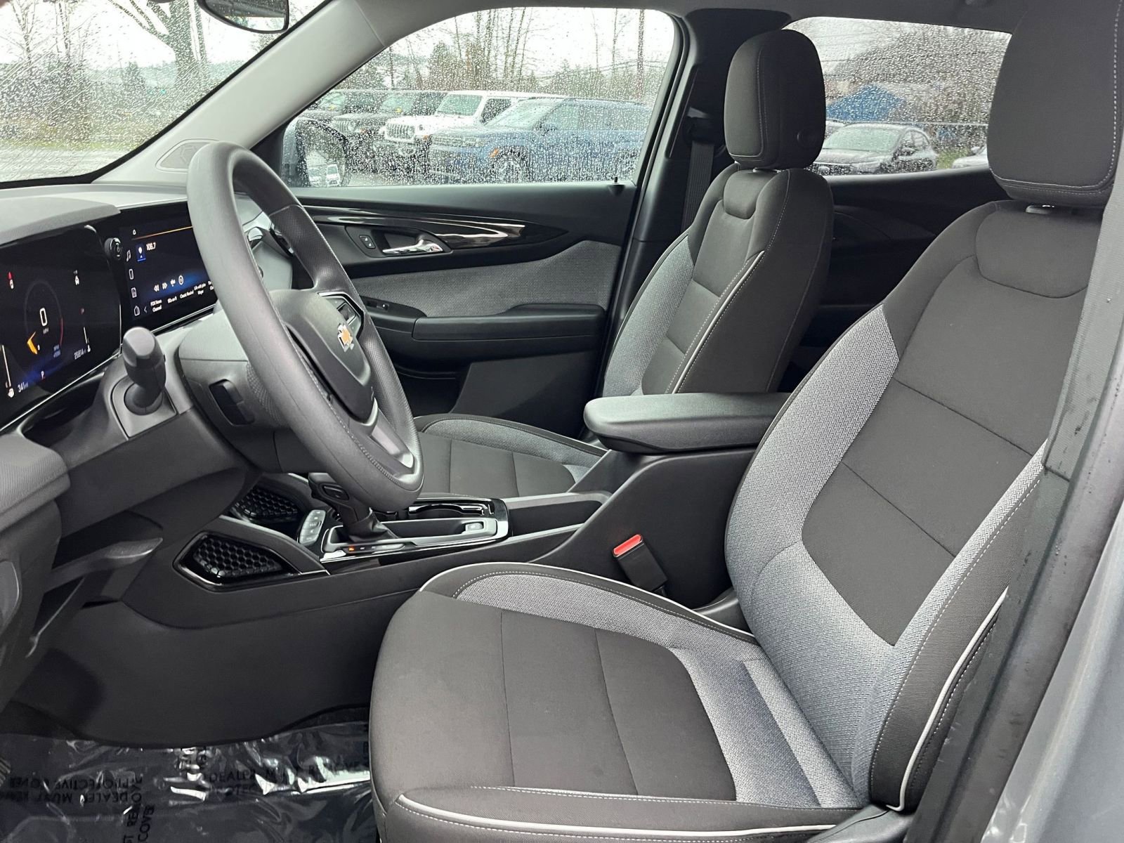 Thumbnail: 2025 Chevrolet TrailBlazer - 34