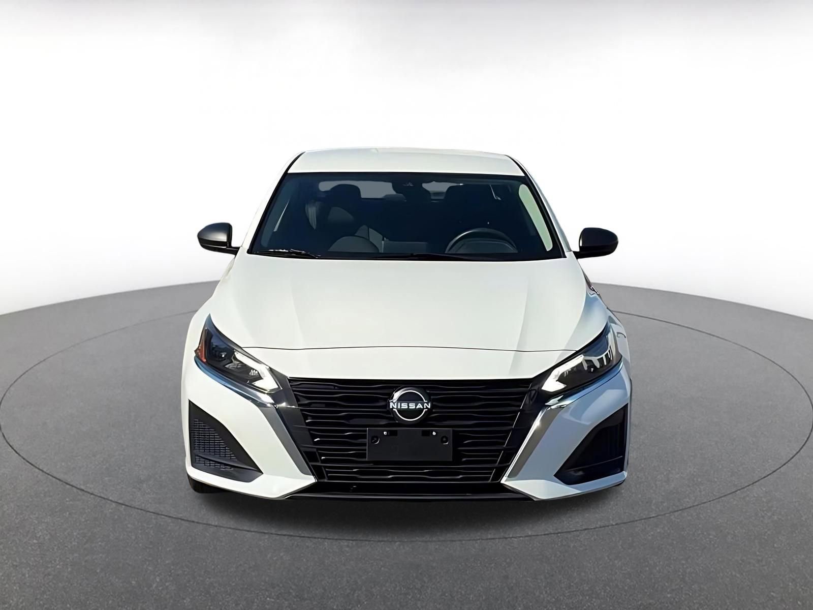 Thumbnail: 2025 Nissan Altima - 4