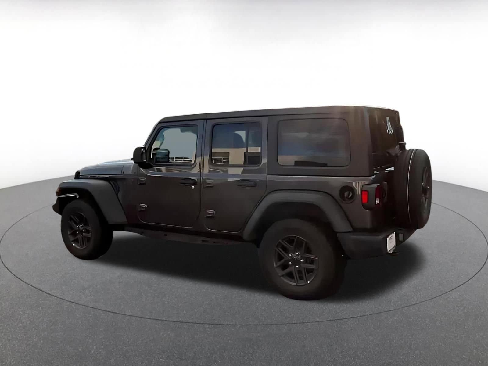 Thumbnail: 2025 Jeep Wrangler - 9