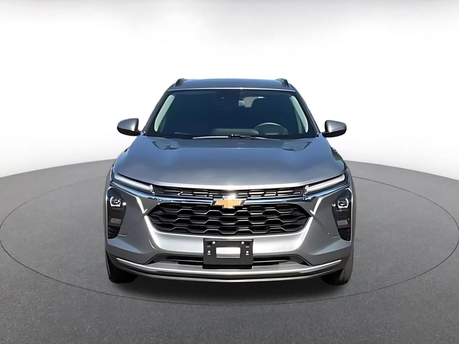 Thumbnail: 2025 Chevrolet Trax - 4