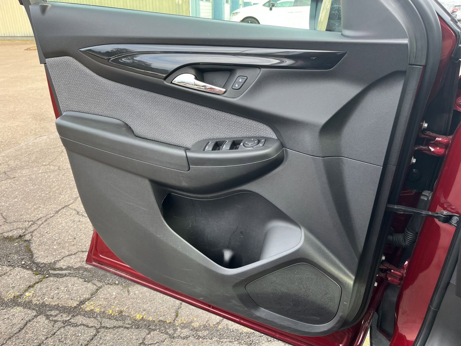 Thumbnail: 2025 Chevrolet TrailBlazer - 20