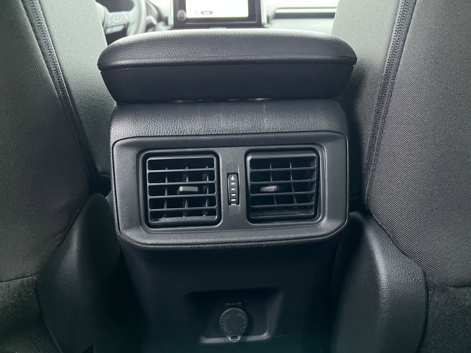 Thumbnail: 2025 Toyota RAV4 - 23