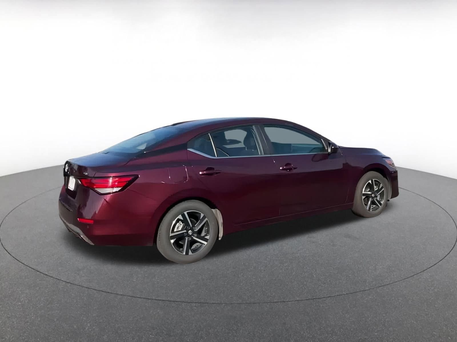 Thumbnail: 2024 Nissan Sentra - 4
