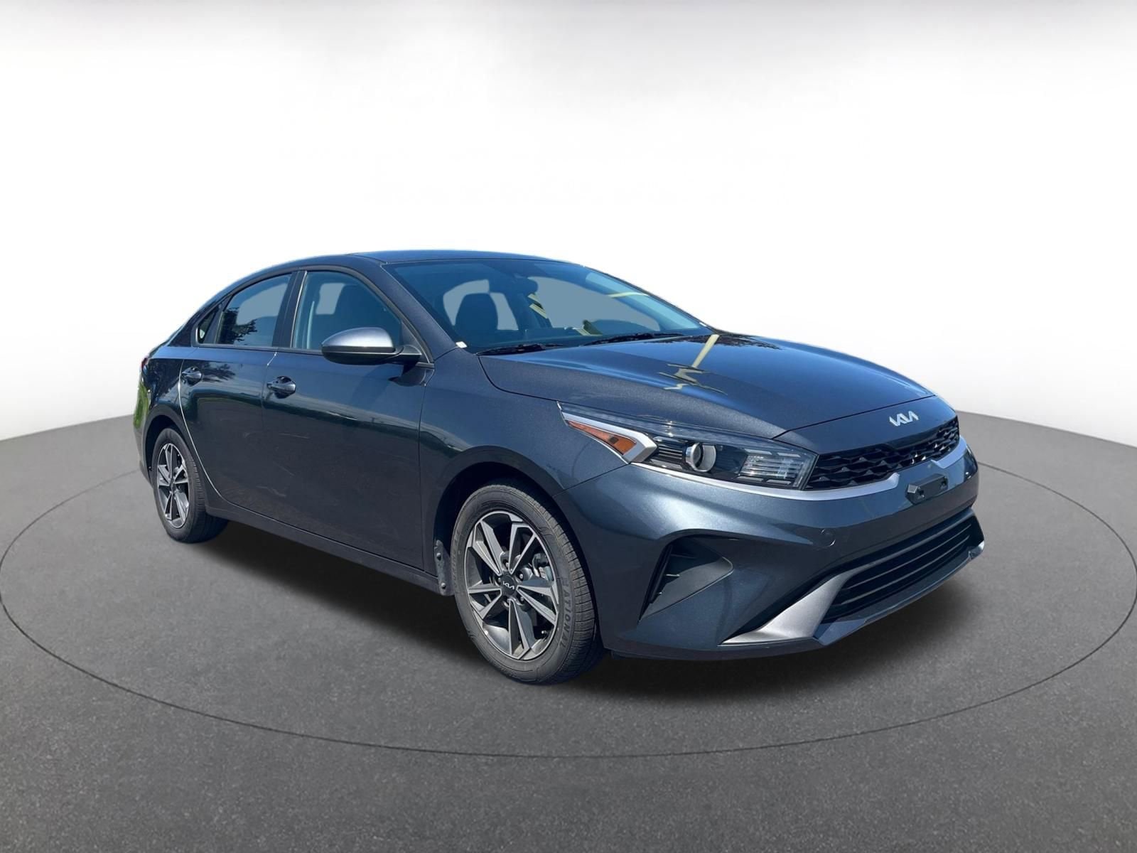 Thumbnail: 2024 Kia Forte - 1