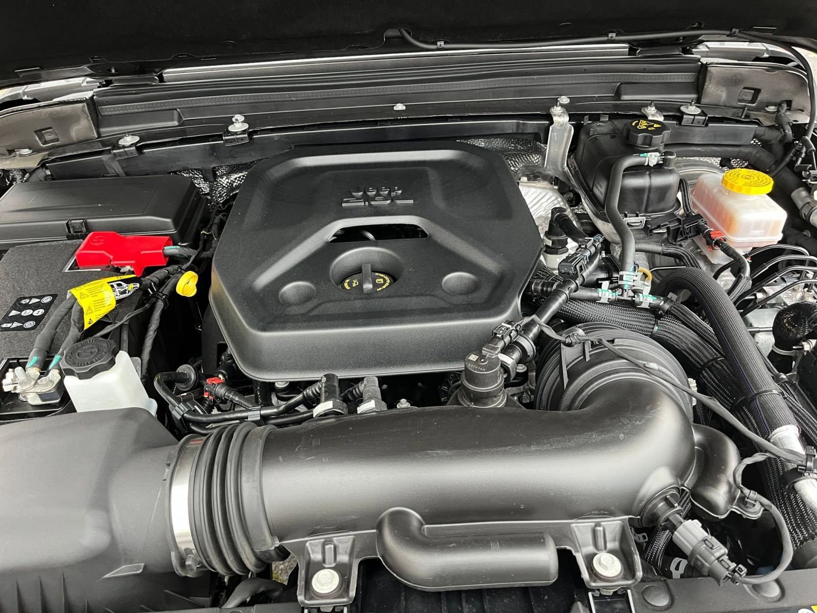 Thumbnail: 2025 Jeep Wrangler - 31