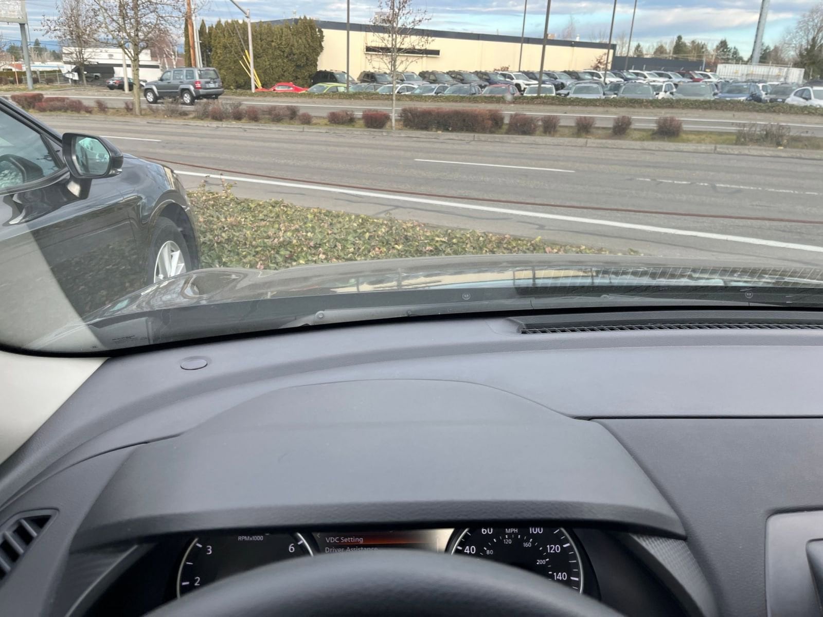 Thumbnail: 2025 Nissan Sentra - 32