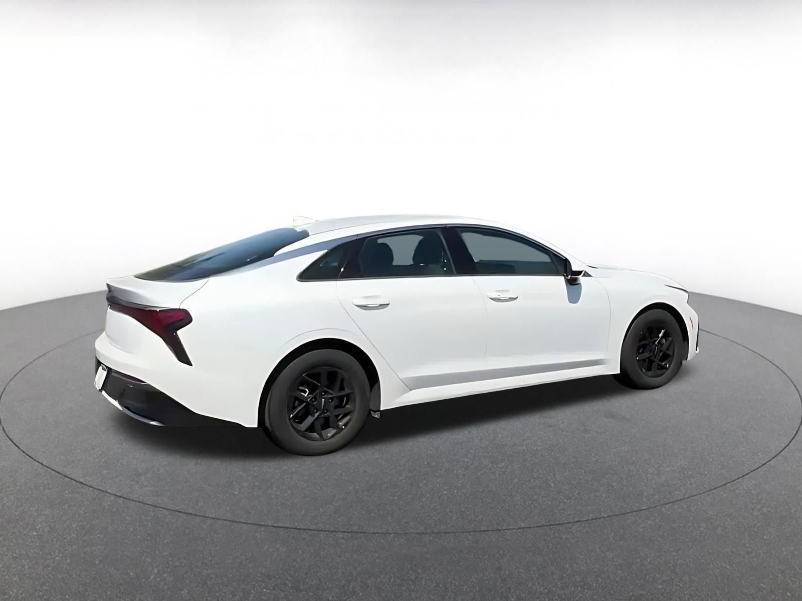 Thumbnail: 2025 Kia K5 - 12