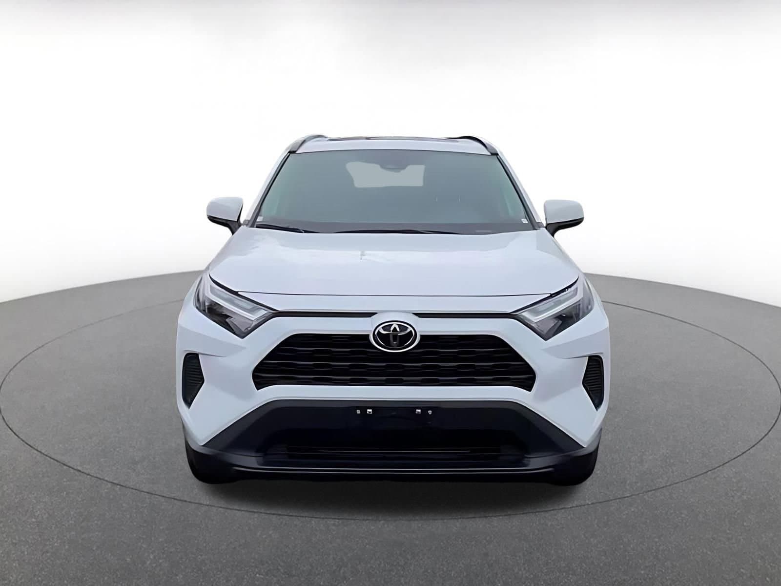 Thumbnail: 2025 Toyota RAV4 - 4
