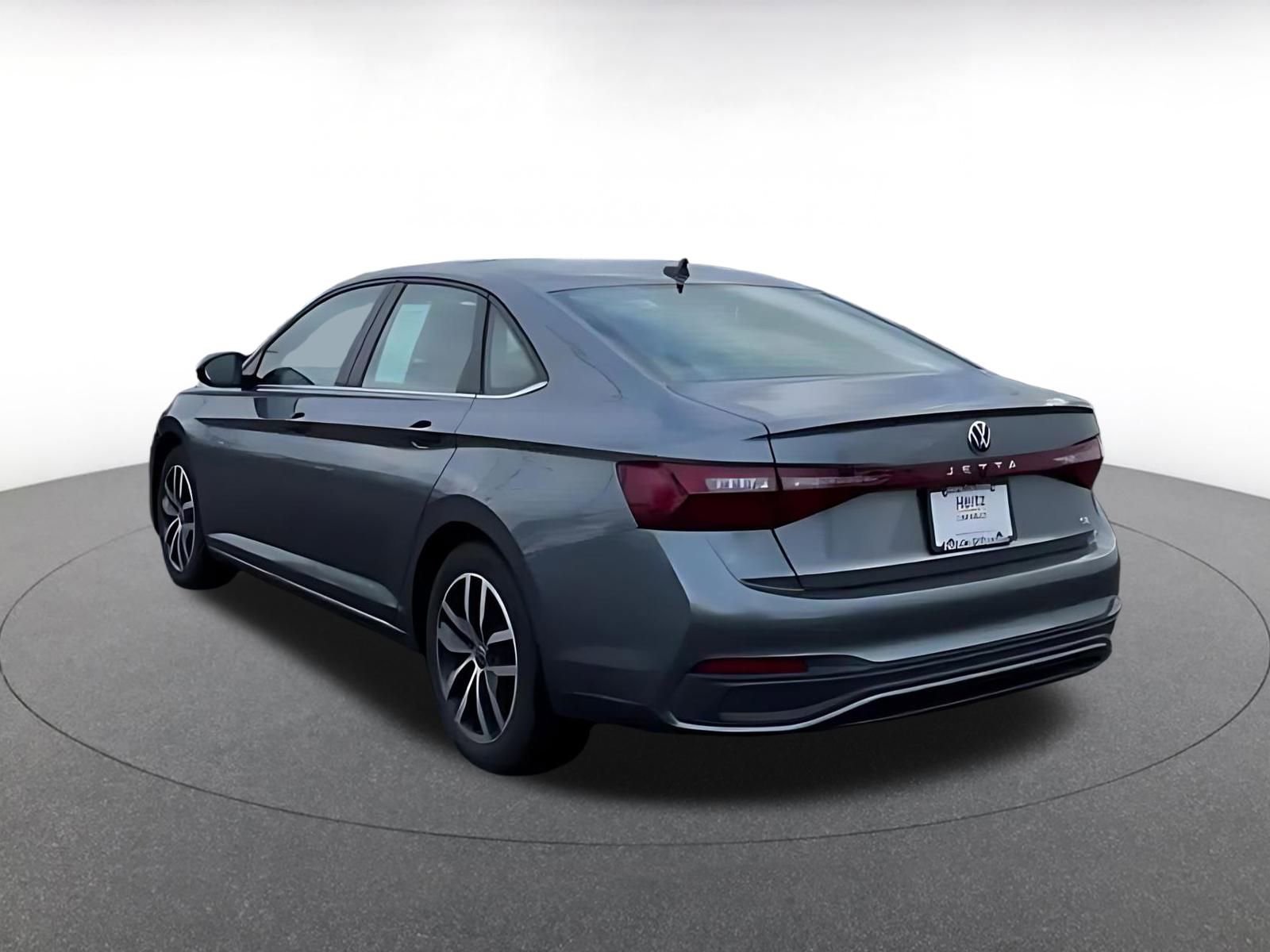 Thumbnail: 2025 Volkswagen Jetta - 11