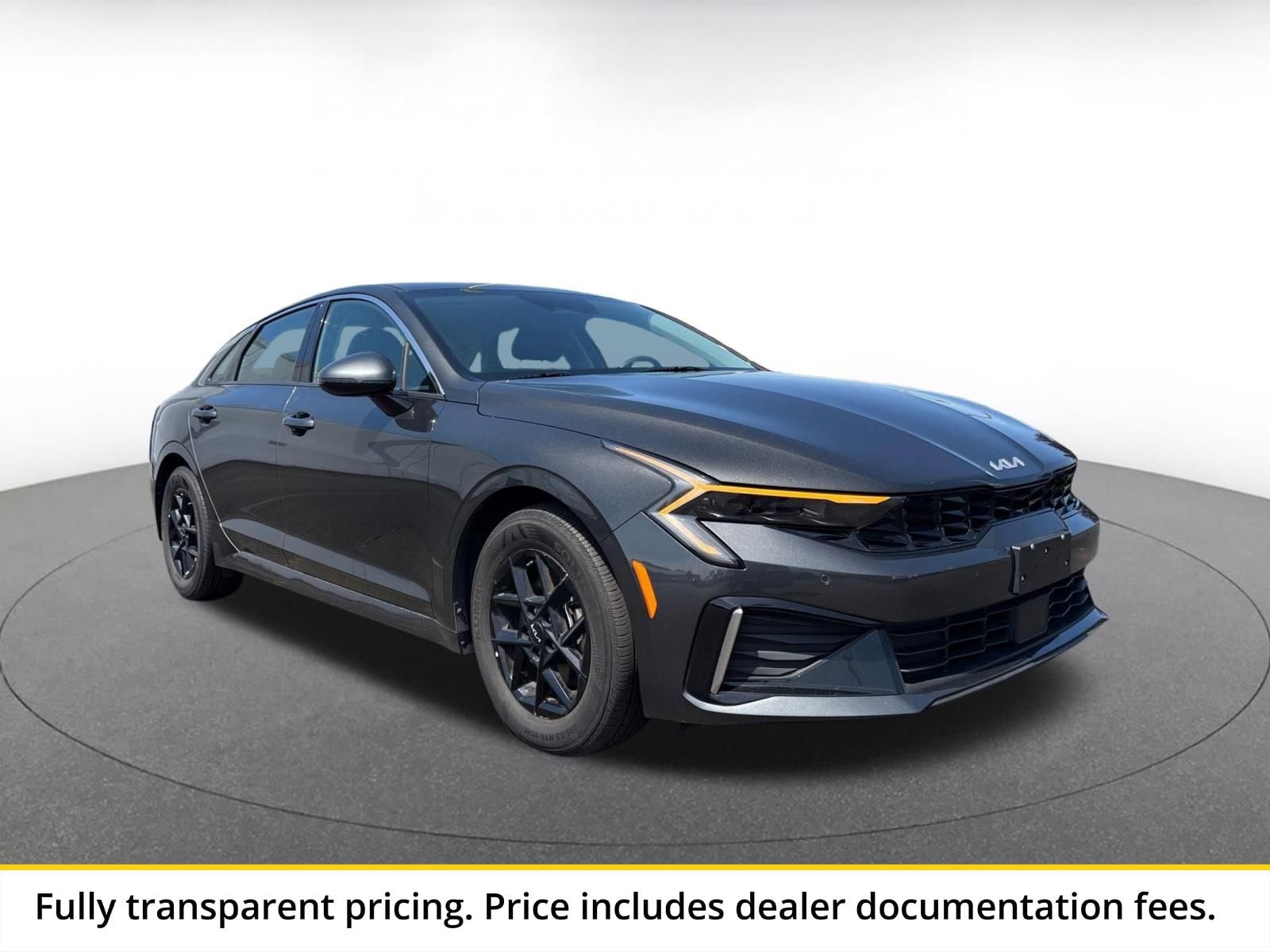 Thumbnail: 2025 Kia K5 - 1