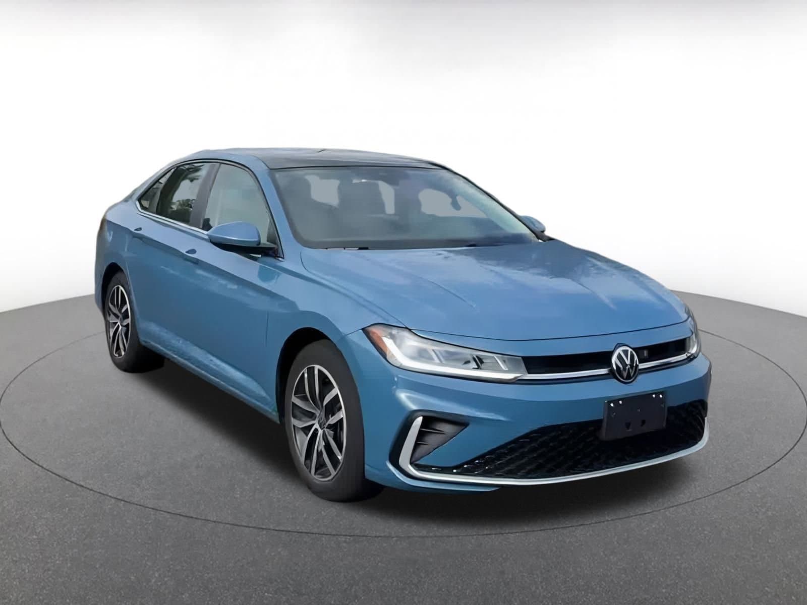 Thumbnail: 2025 Volkswagen Jetta - 3