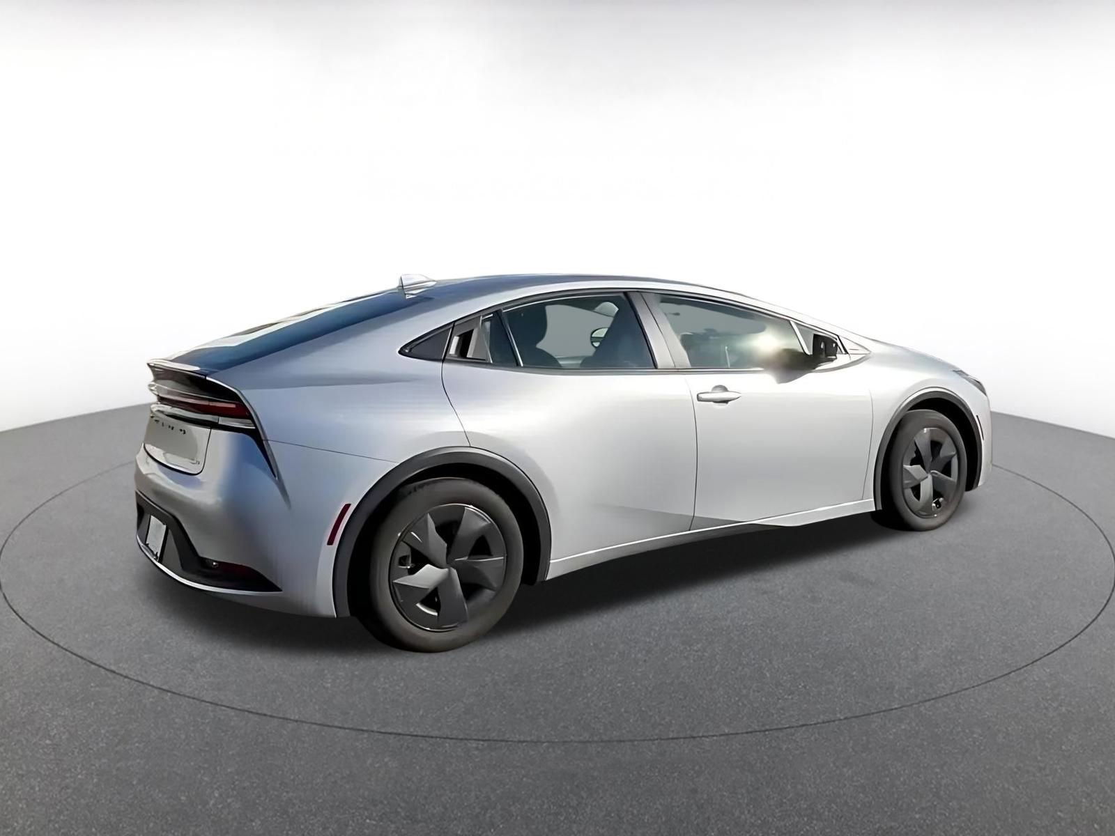 Thumbnail: 2025 Toyota Prius - 12