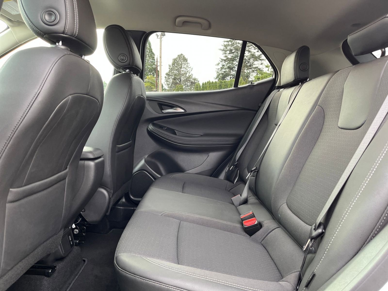 Thumbnail: 2025 Buick Encore GX - 23