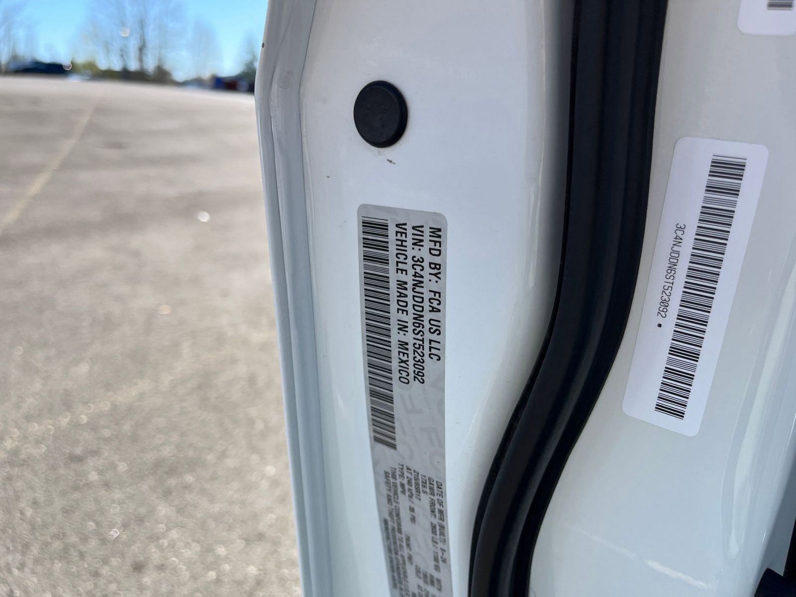 Thumbnail: 2025 Jeep Compass - 29