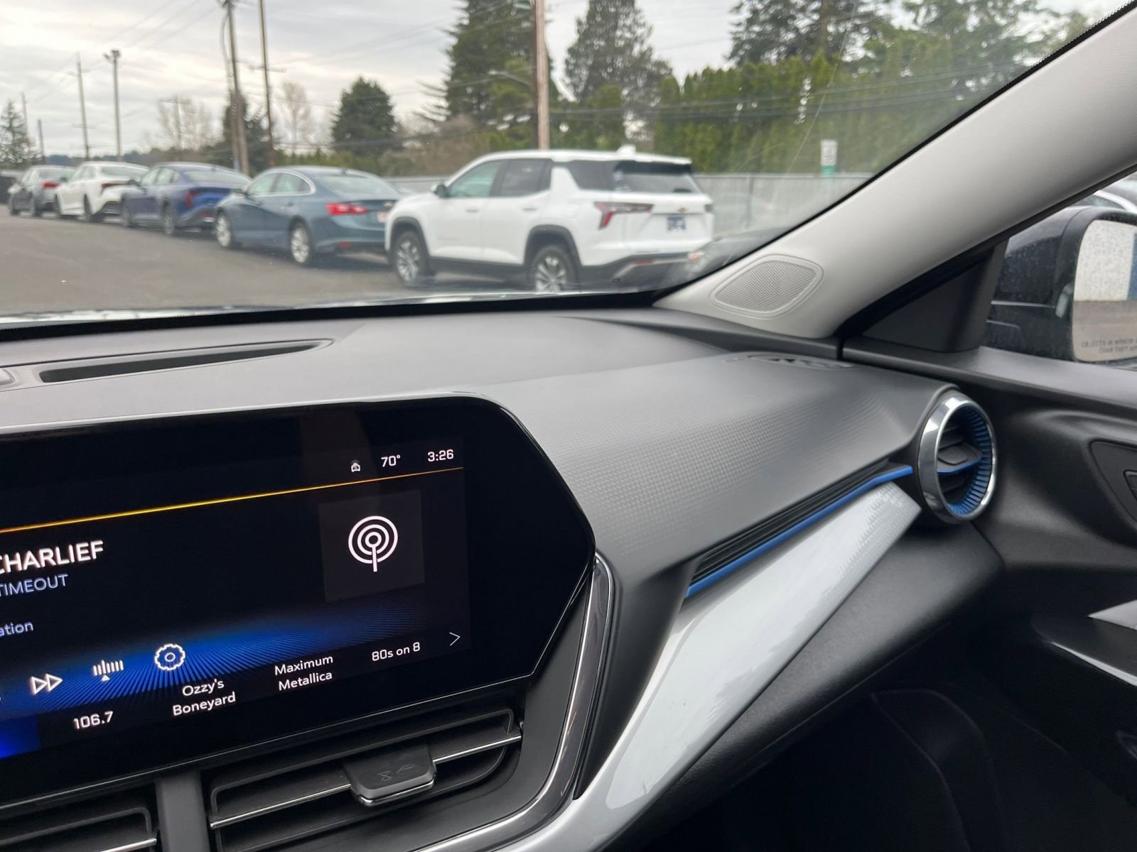 Thumbnail: 2025 Chevrolet Trax - 34