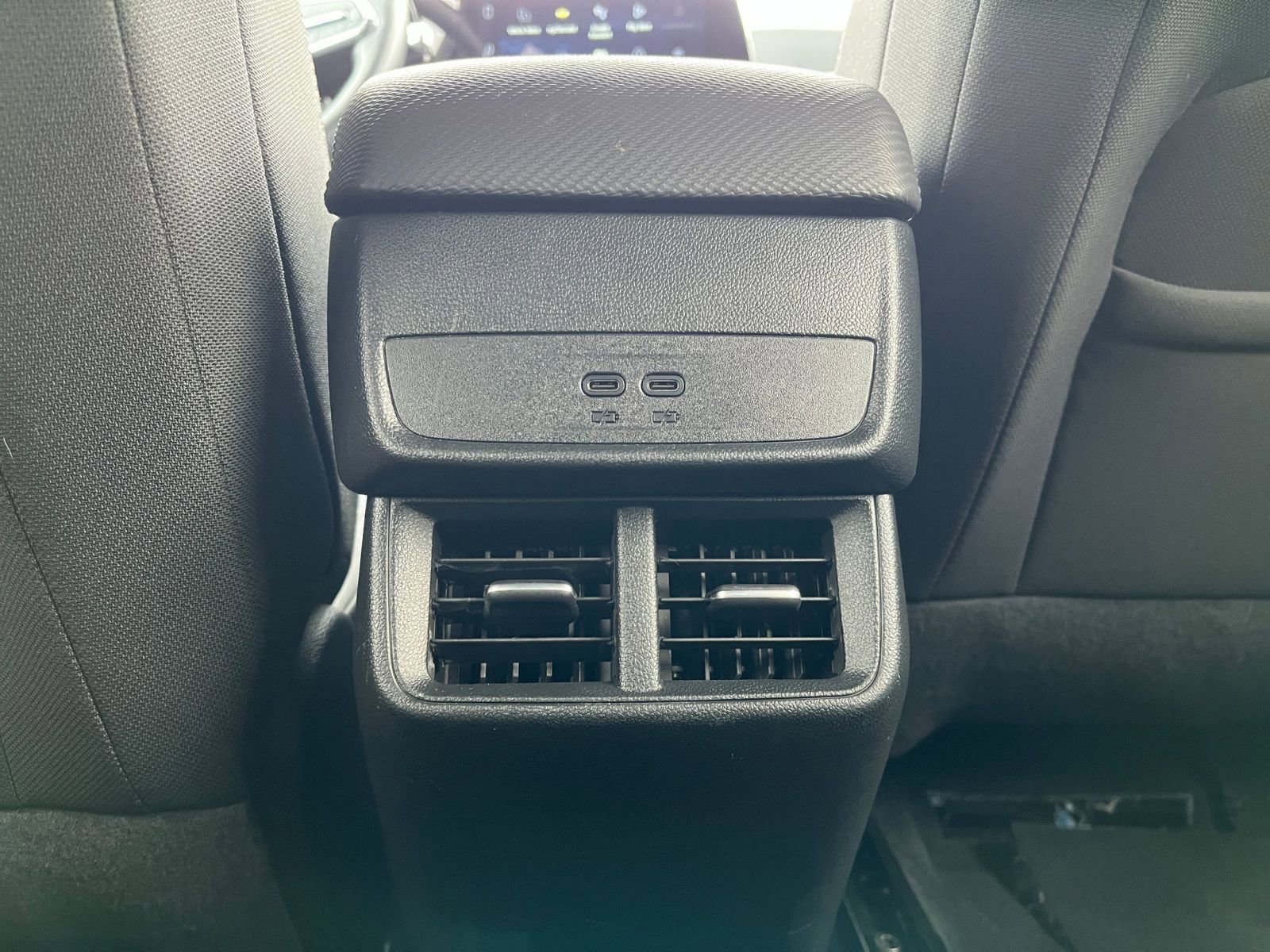 Thumbnail: 2025 Chevrolet Equinox - 24