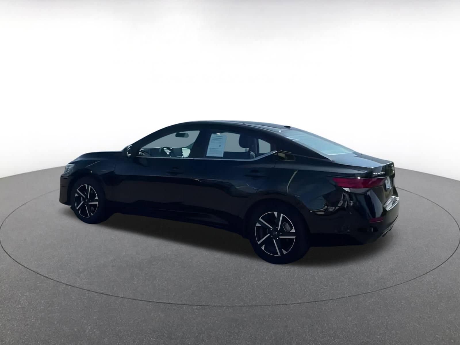 Thumbnail: 2024 Nissan Sentra - 16