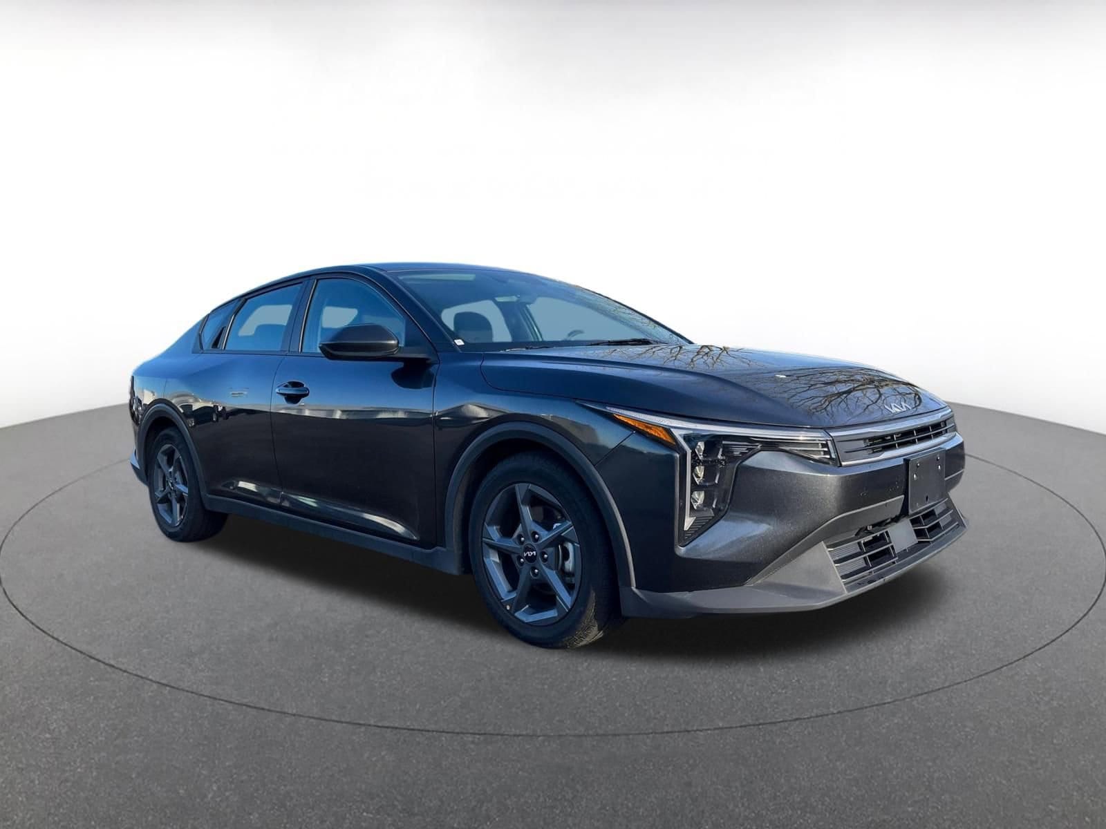 Thumbnail: 2025 Kia K4 - 1