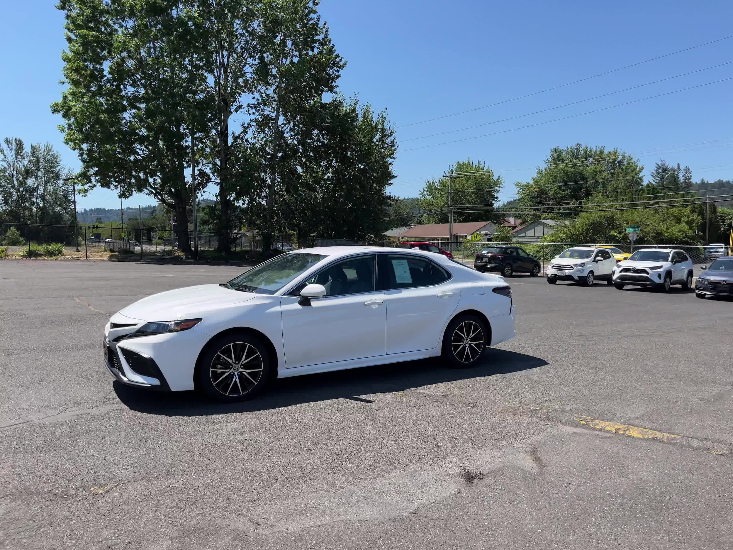 2023 Toyota Camry SE 7