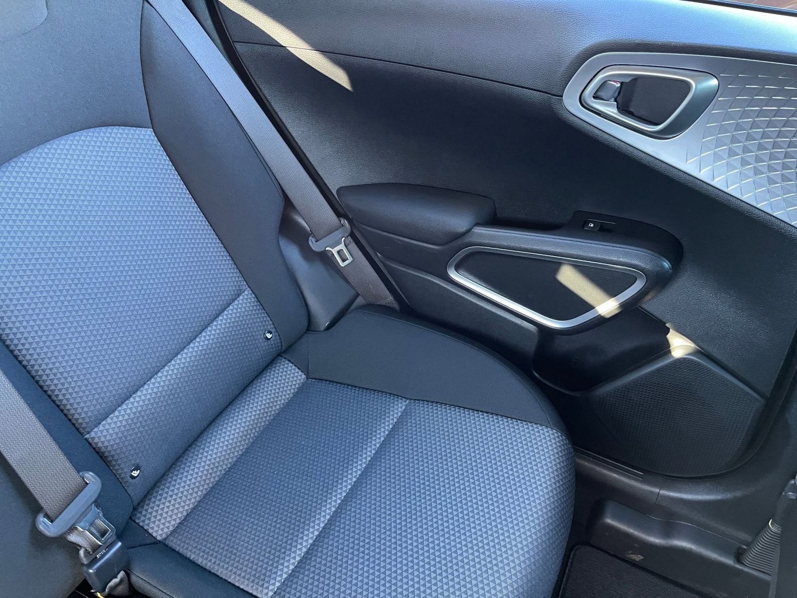 Thumbnail: 2025 Kia Soul - 35