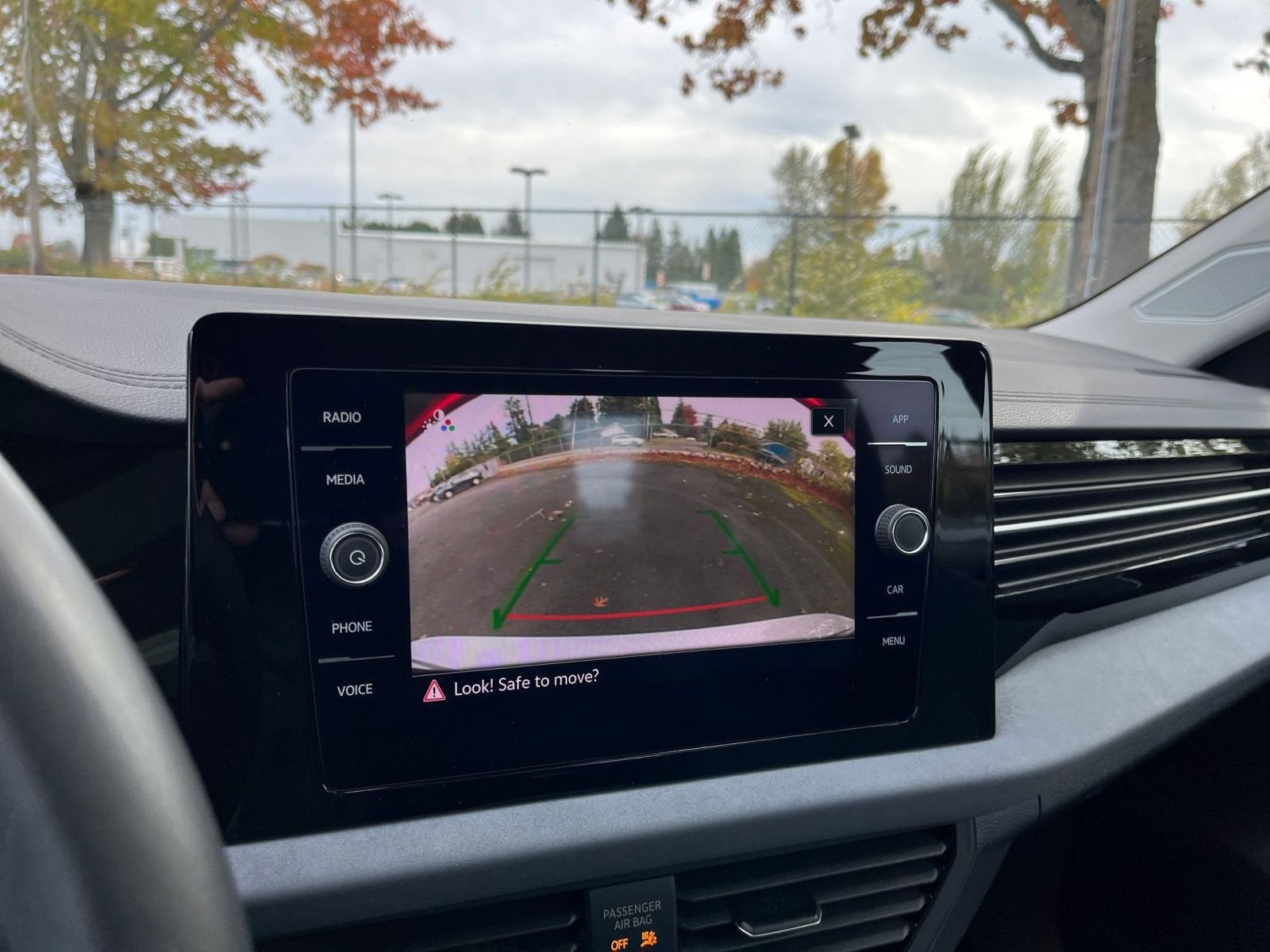 Thumbnail: 2025 Volkswagen Jetta - 17