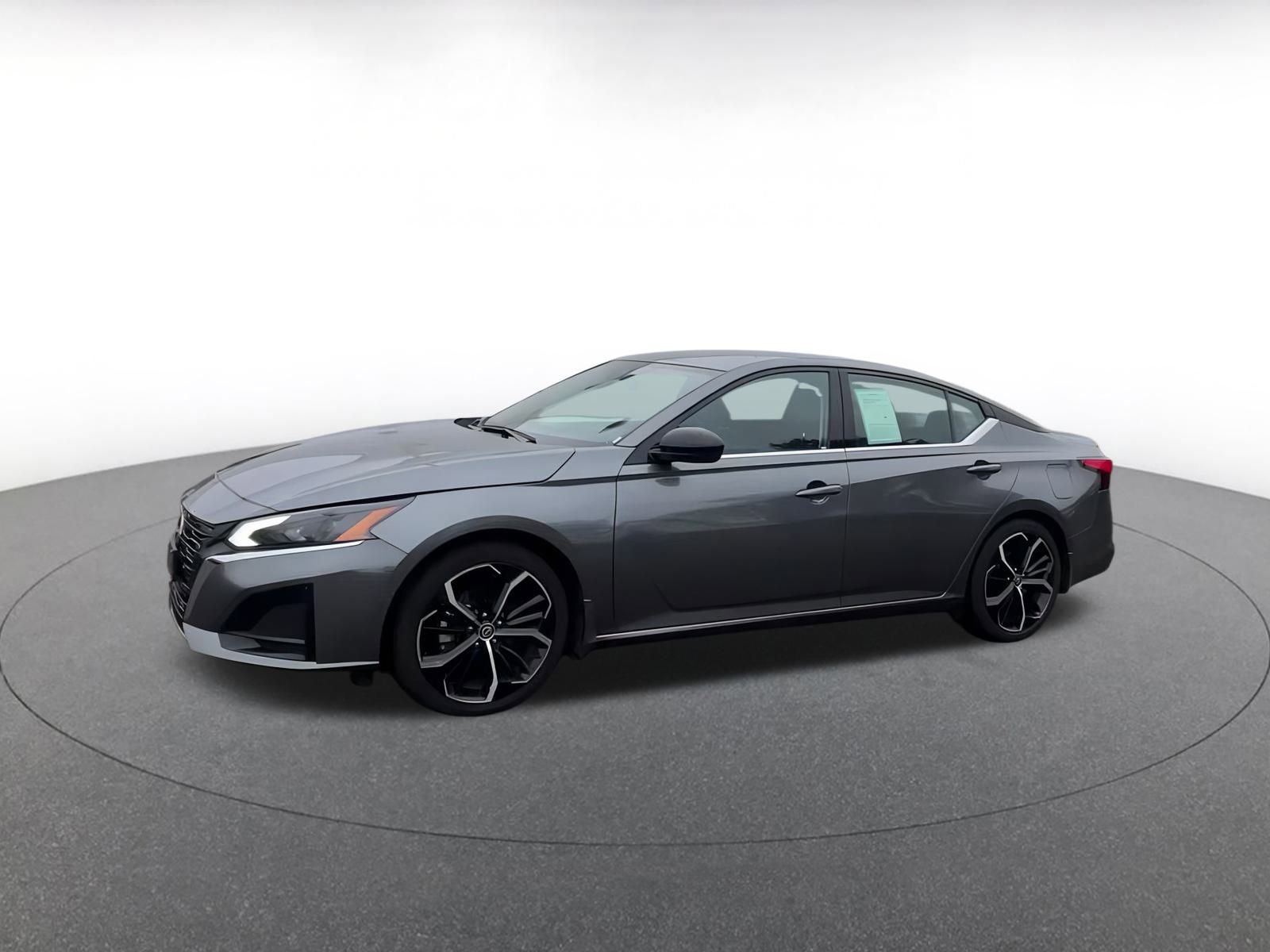 Thumbnail: 2023 Nissan Altima - 8