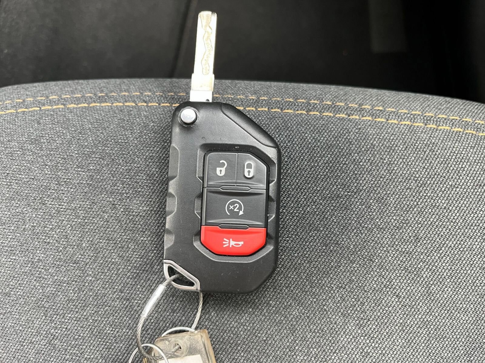 Thumbnail: 2025 Jeep Wrangler - 22