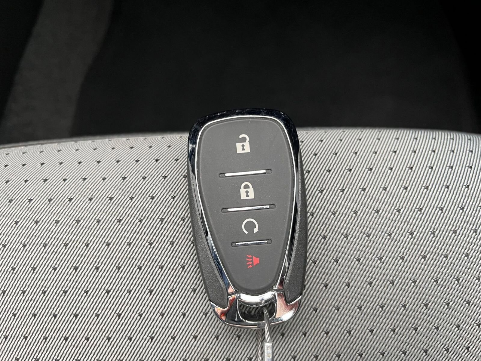 Thumbnail: 2025 Chevrolet Trax - 21