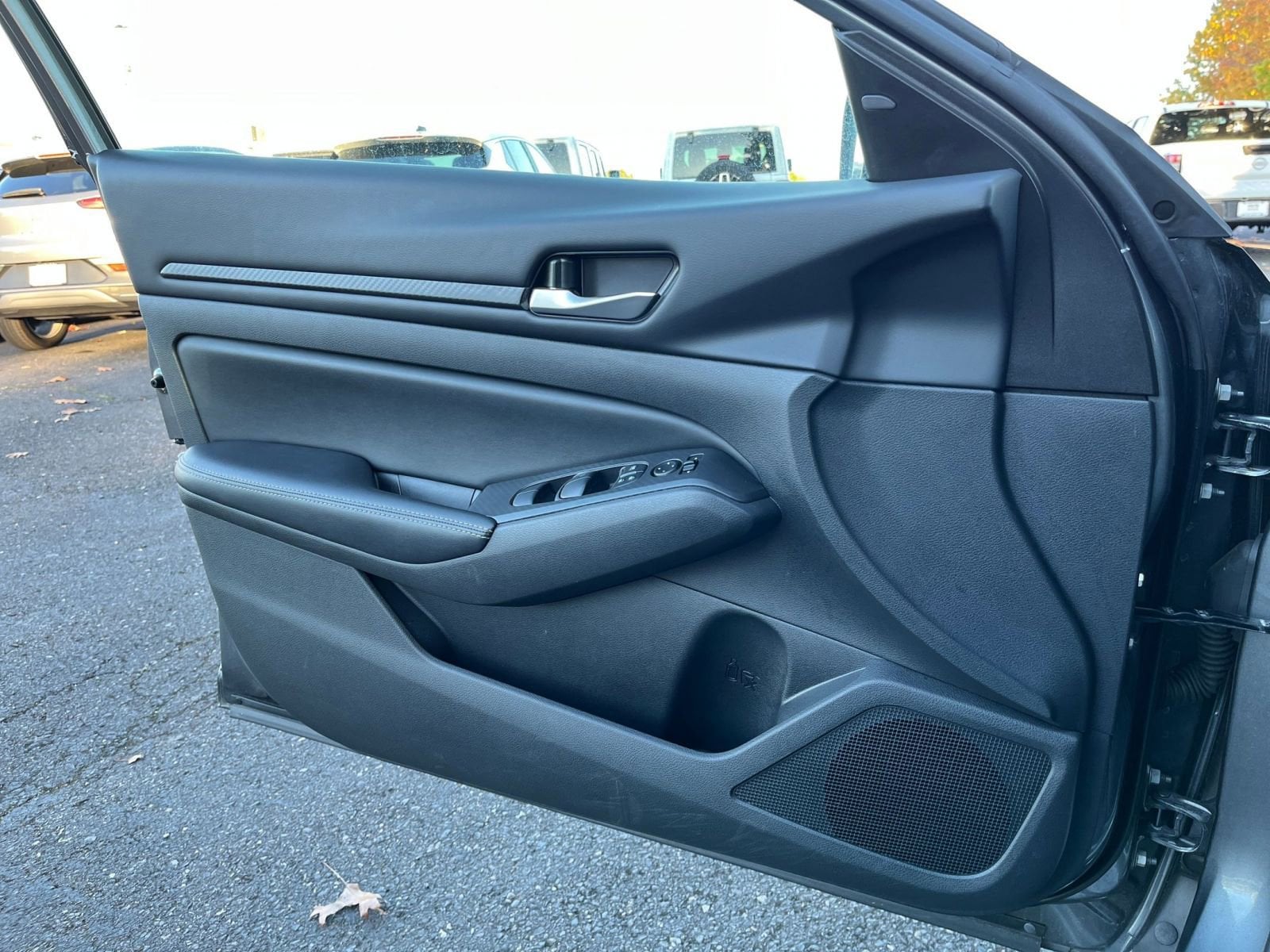 Thumbnail: 2024 Nissan Altima - 20