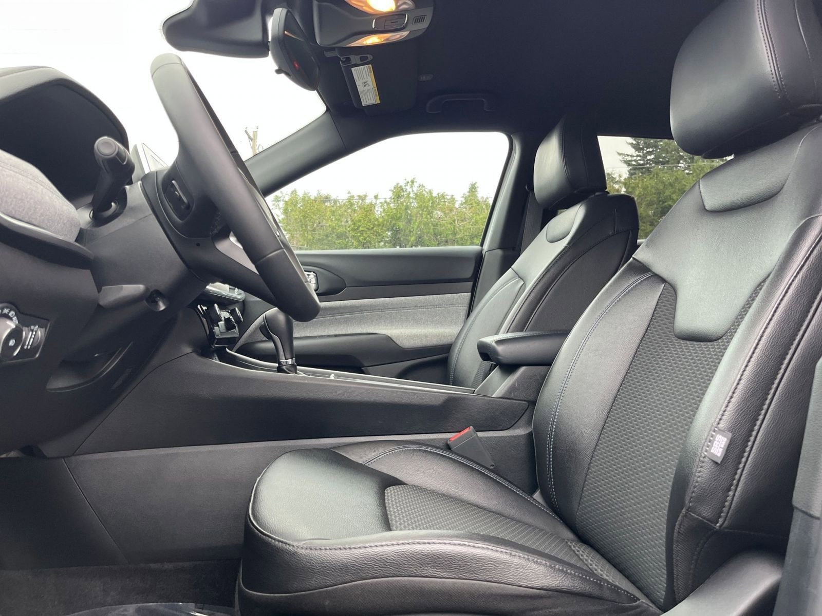 Thumbnail: 2025 Jeep Compass - 27