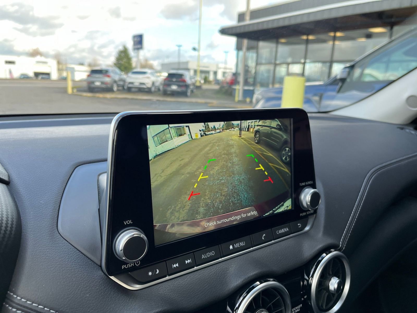 Thumbnail: 2025 Nissan Sentra - 22