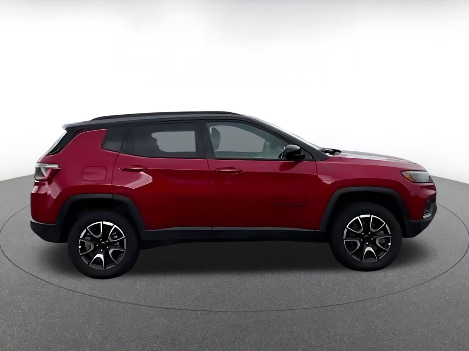 Thumbnail: 2025 Jeep Compass - 14