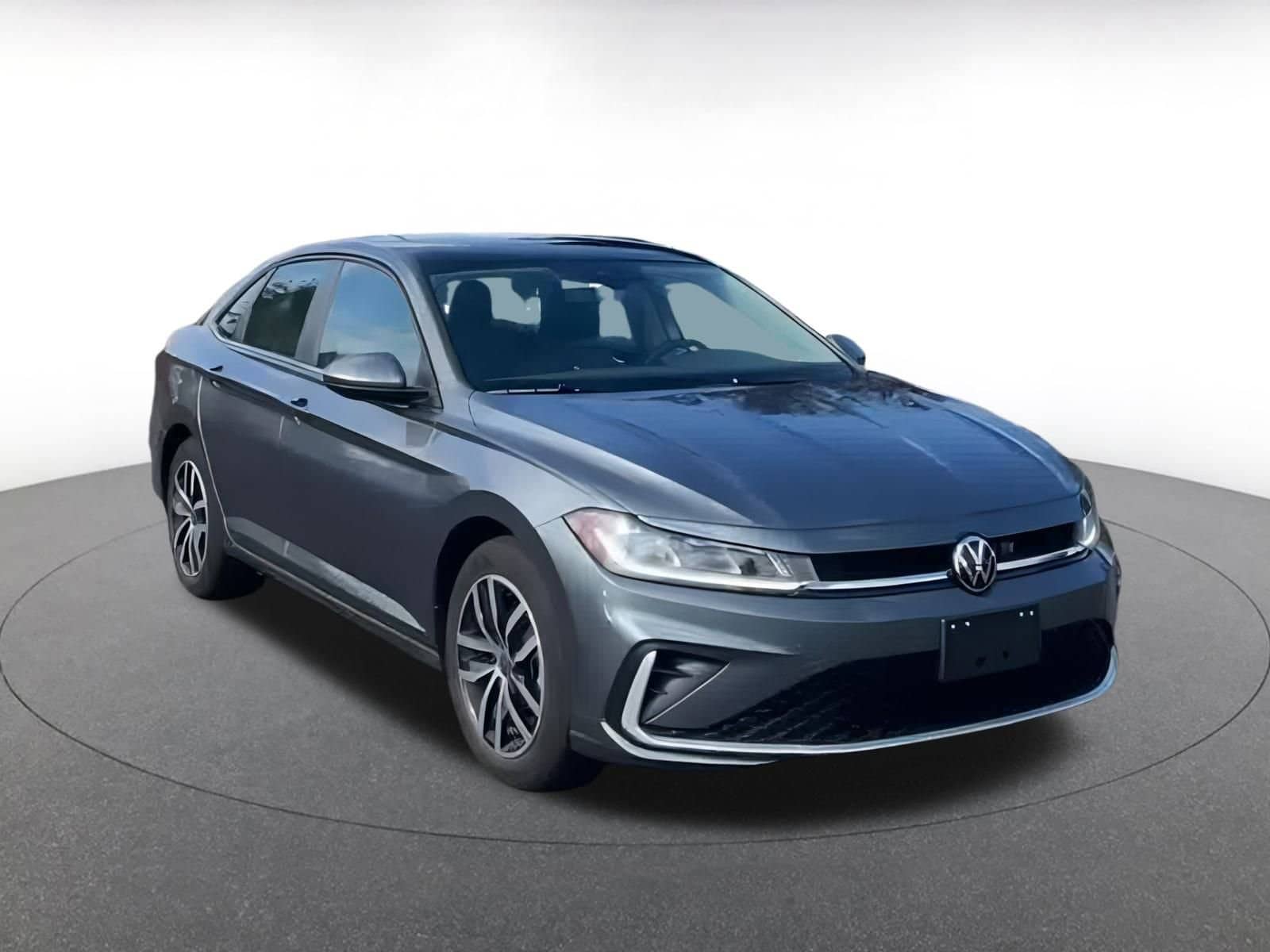 Thumbnail: 2025 Volkswagen Jetta - 3