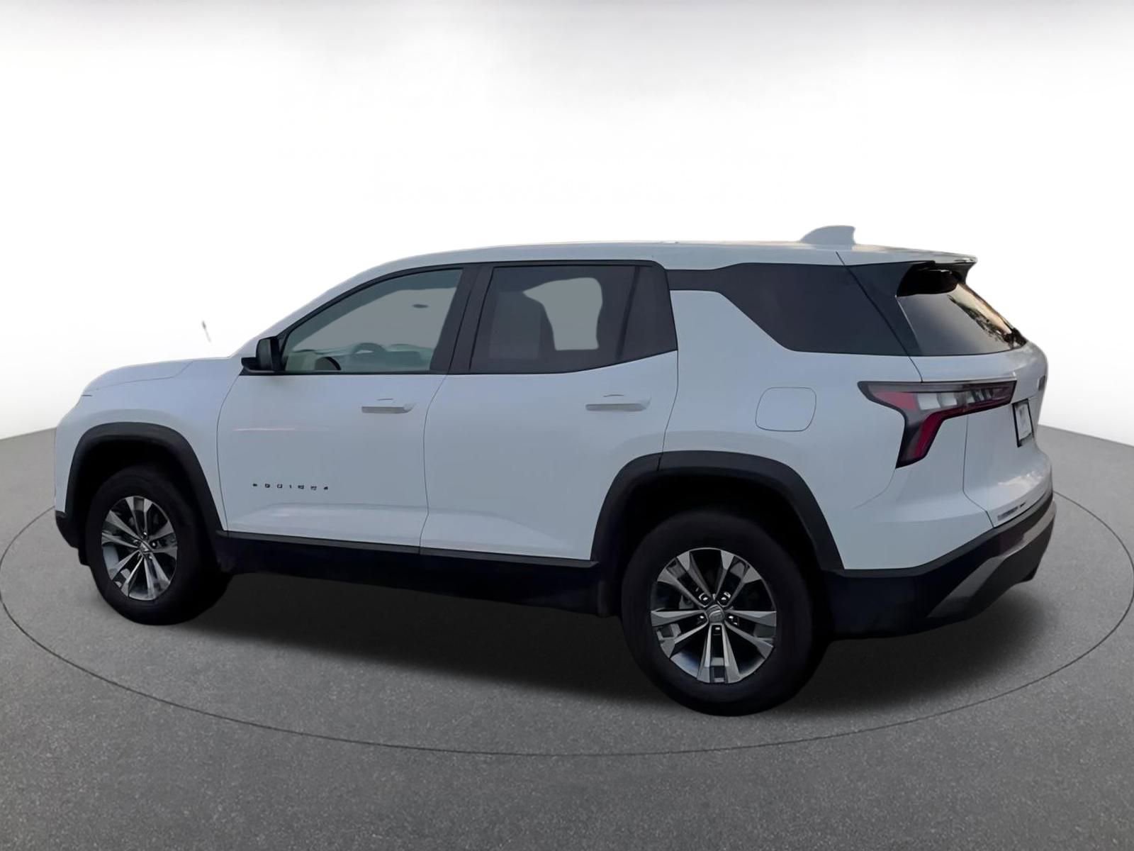 Thumbnail: 2025 Chevrolet Equinox - 10