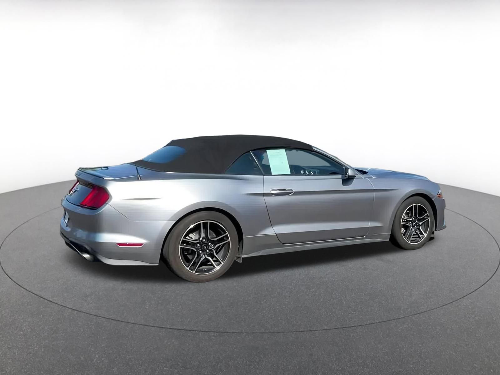 2023 Ford Mustang  15