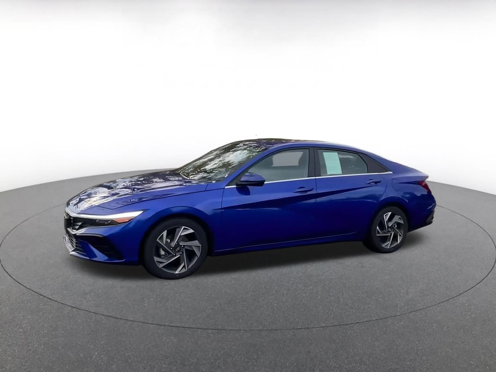 Thumbnail: 2025 Hyundai Elantra - 10