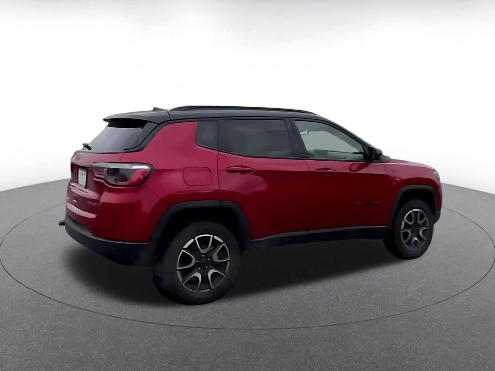 Thumbnail: 2025 Jeep Compass - 14