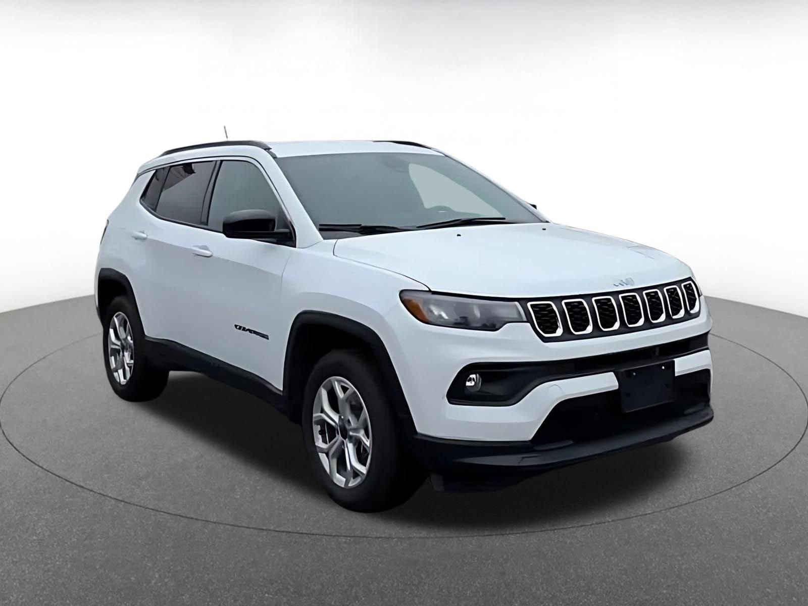 Thumbnail: 2025 Jeep Compass - 3