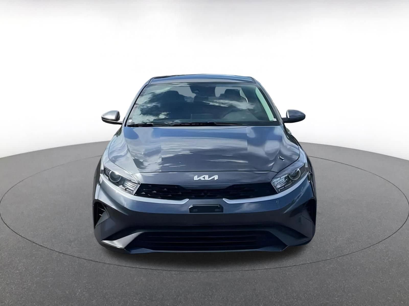 Thumbnail: 2024 Kia Forte - 7