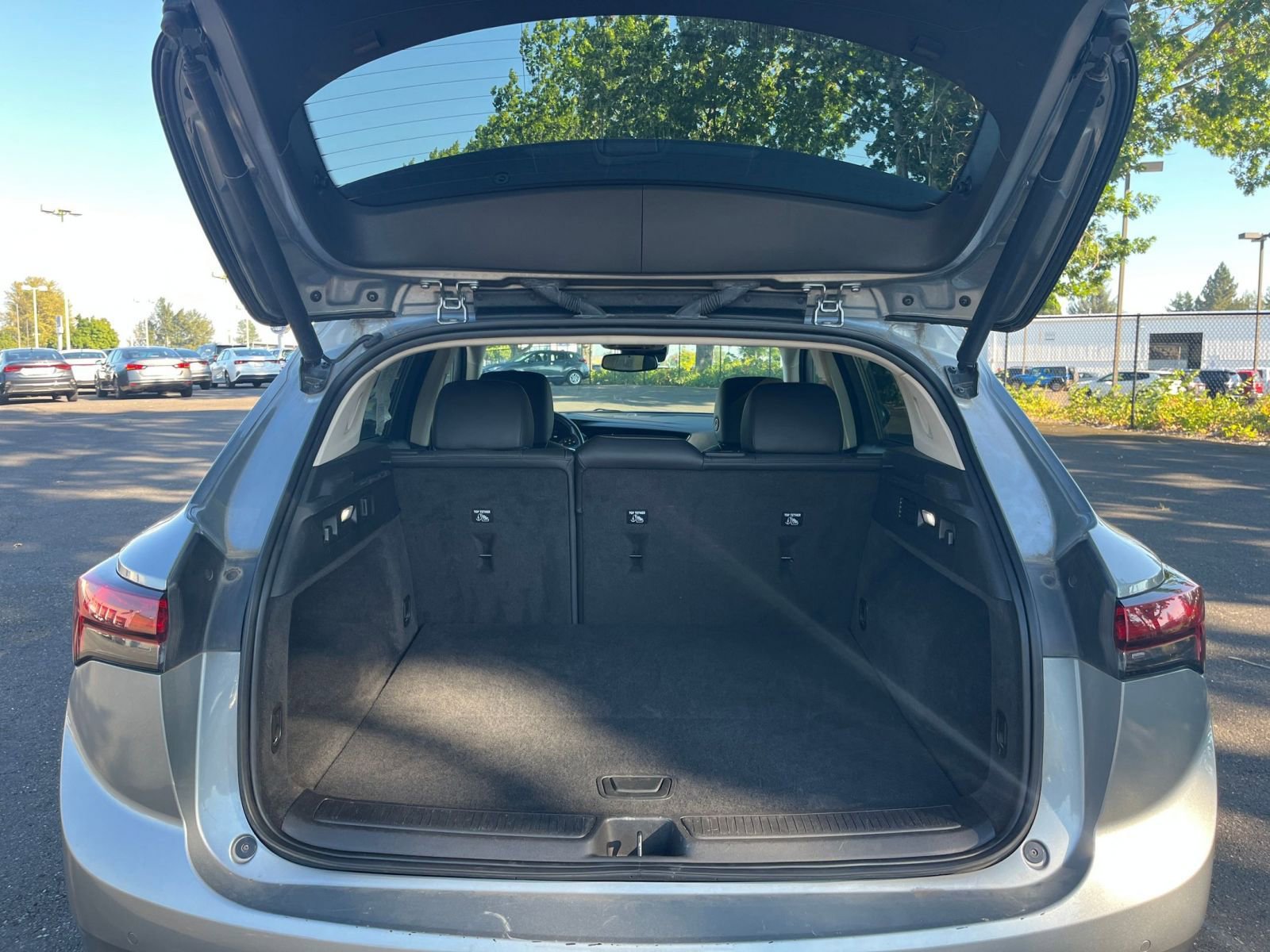 Thumbnail: 2023 Buick Envision - 31