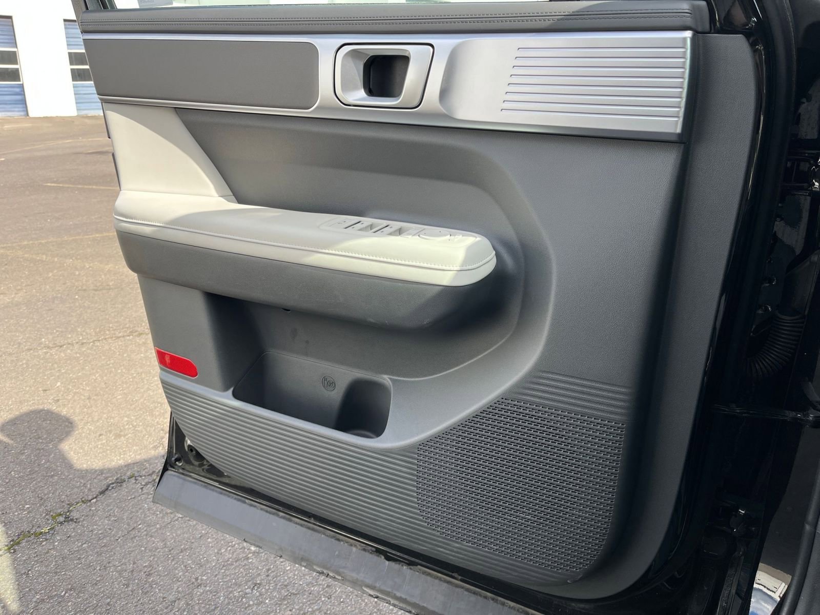 Thumbnail: 2025 Hyundai Santa Fe - 21