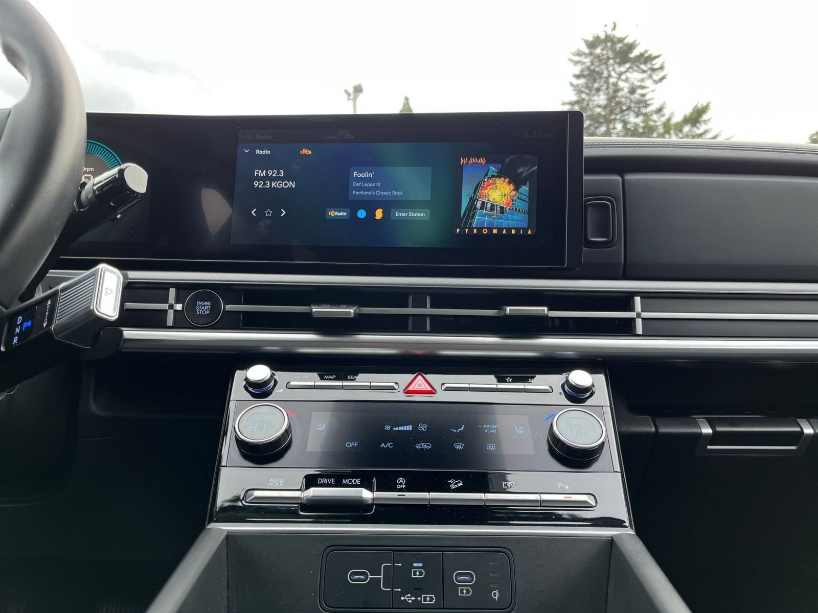 Thumbnail: 2025 Hyundai Santa Fe - 21