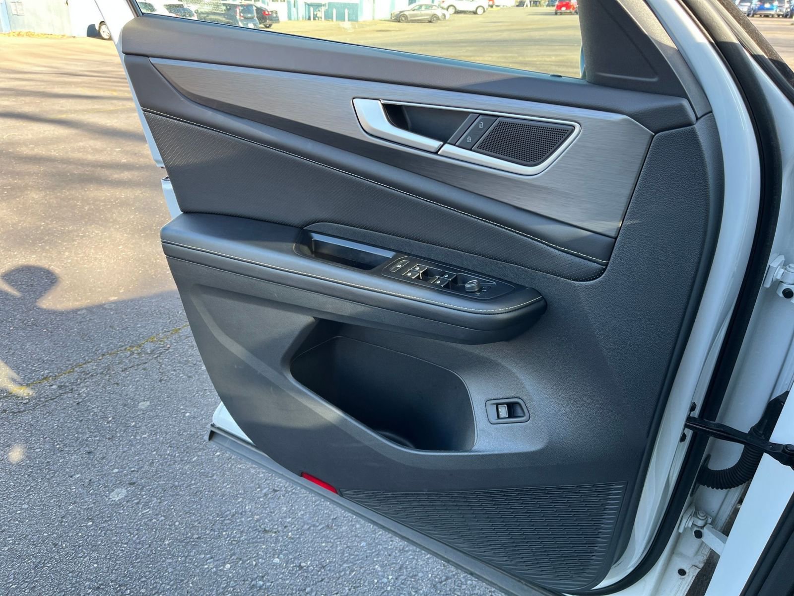 Thumbnail: 2024 Volkswagen Atlas - 21