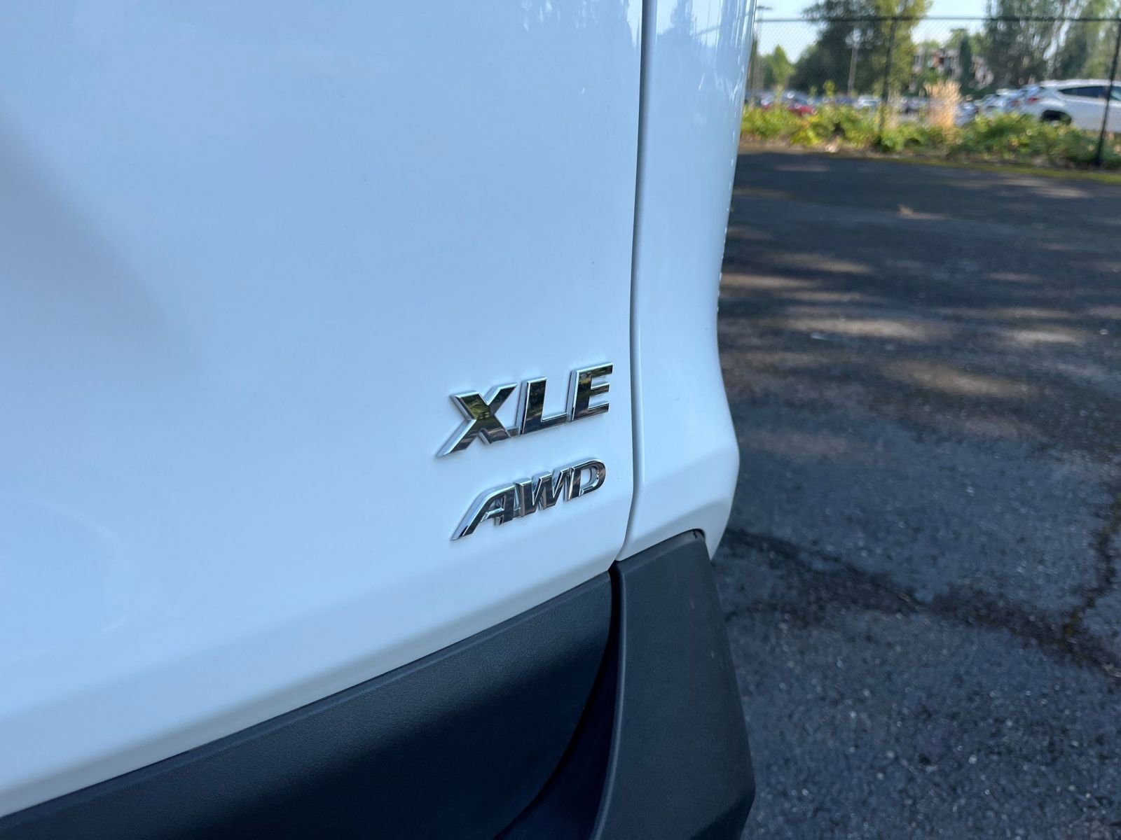 Thumbnail: 2024 Toyota RAV4 - 17