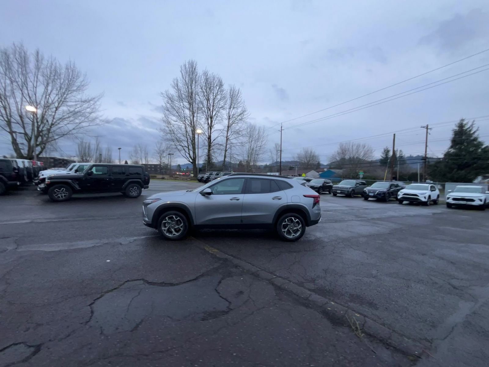 Thumbnail: 2025 Chevrolet Trax - 16