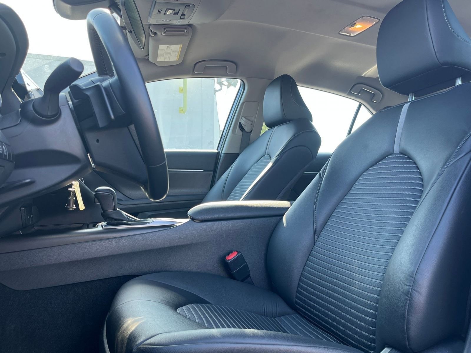 2024 Toyota Camry SE 26